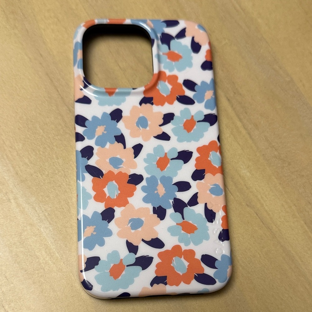 iPhone 13 Pro Casely phone case. Floral.